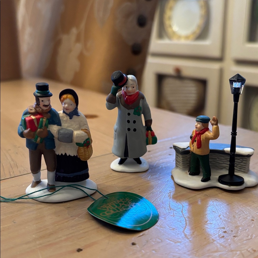 Department 56 A Christmas Carol Morning